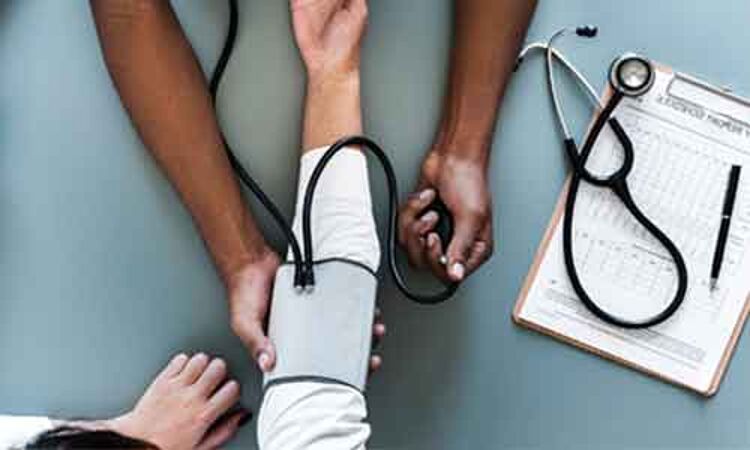 Higher BP difference between arms tied to greater risk of heart attack, stroke and death
