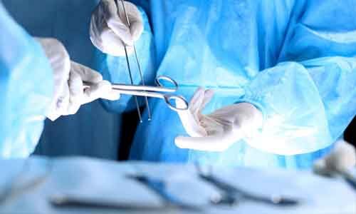 Indian-origin surgeon performs double lung transplant on second COVID-19 patient