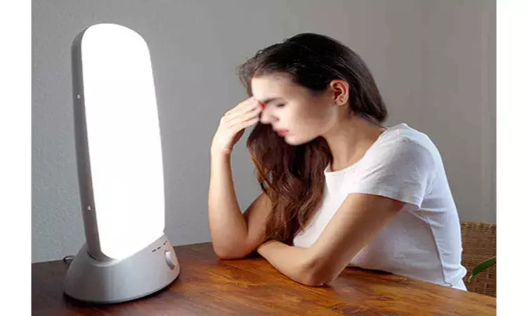 Light therapy may help elevate mood in people with a concussion