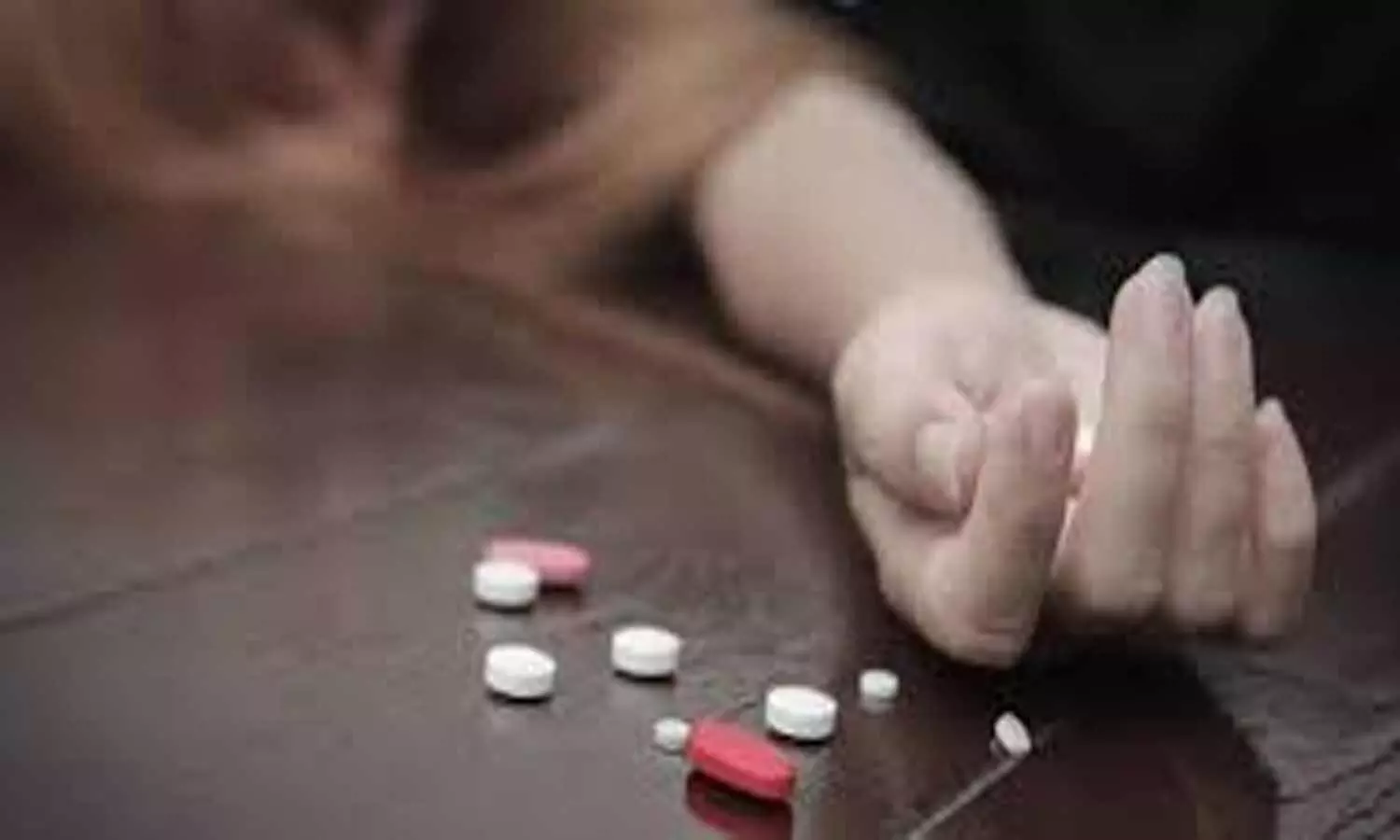 Depressed Dermatologist allegedly kills son, self with sleeping pill overdose