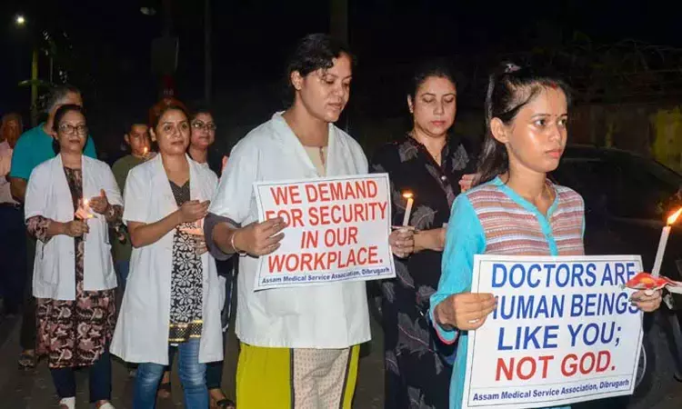 With rising attacks amidst Coronavirus, doctors ask Amit Shah to bring Central law on Violence against doctors