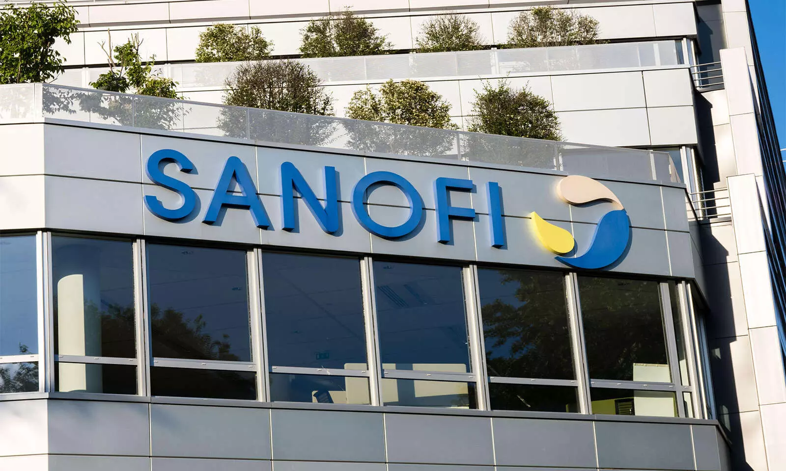 Sanofi unveils new corporate brand, logo