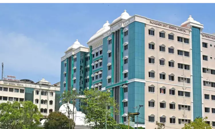 Doctors celebrate 356th Anniversary of Rajiv Gandhi Govt Hospital, Madras Medical College