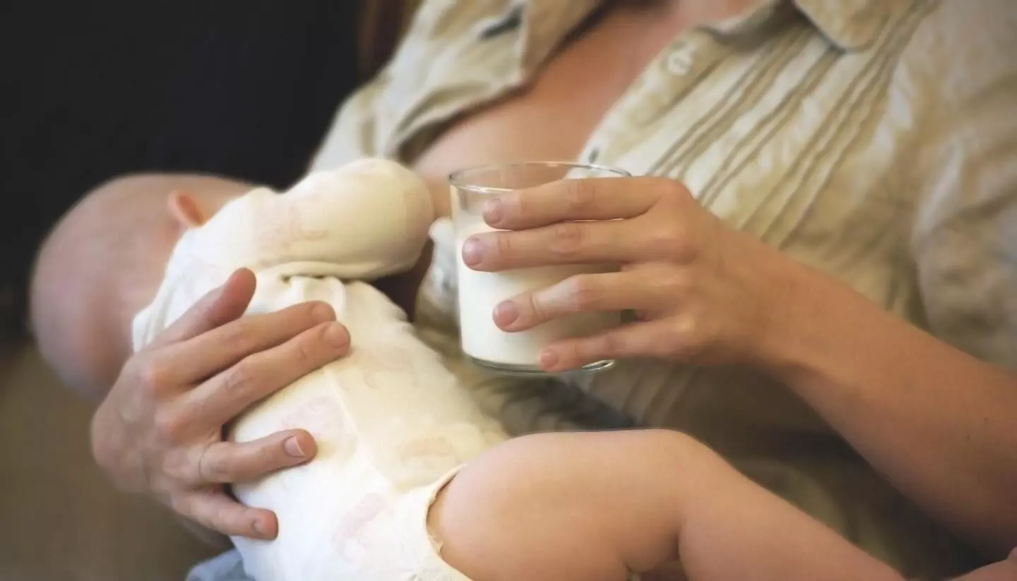 Maternal consumption of cows milk while breastfeeding reduces allergy risk in kids: Study