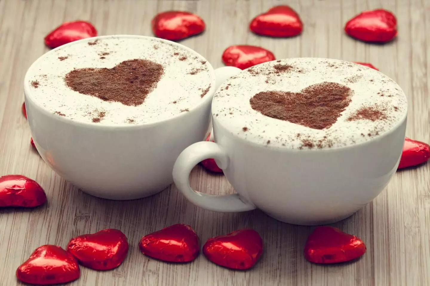 Daily 5 to 6 cups of coffee may raise blood lipids and heart disease risk