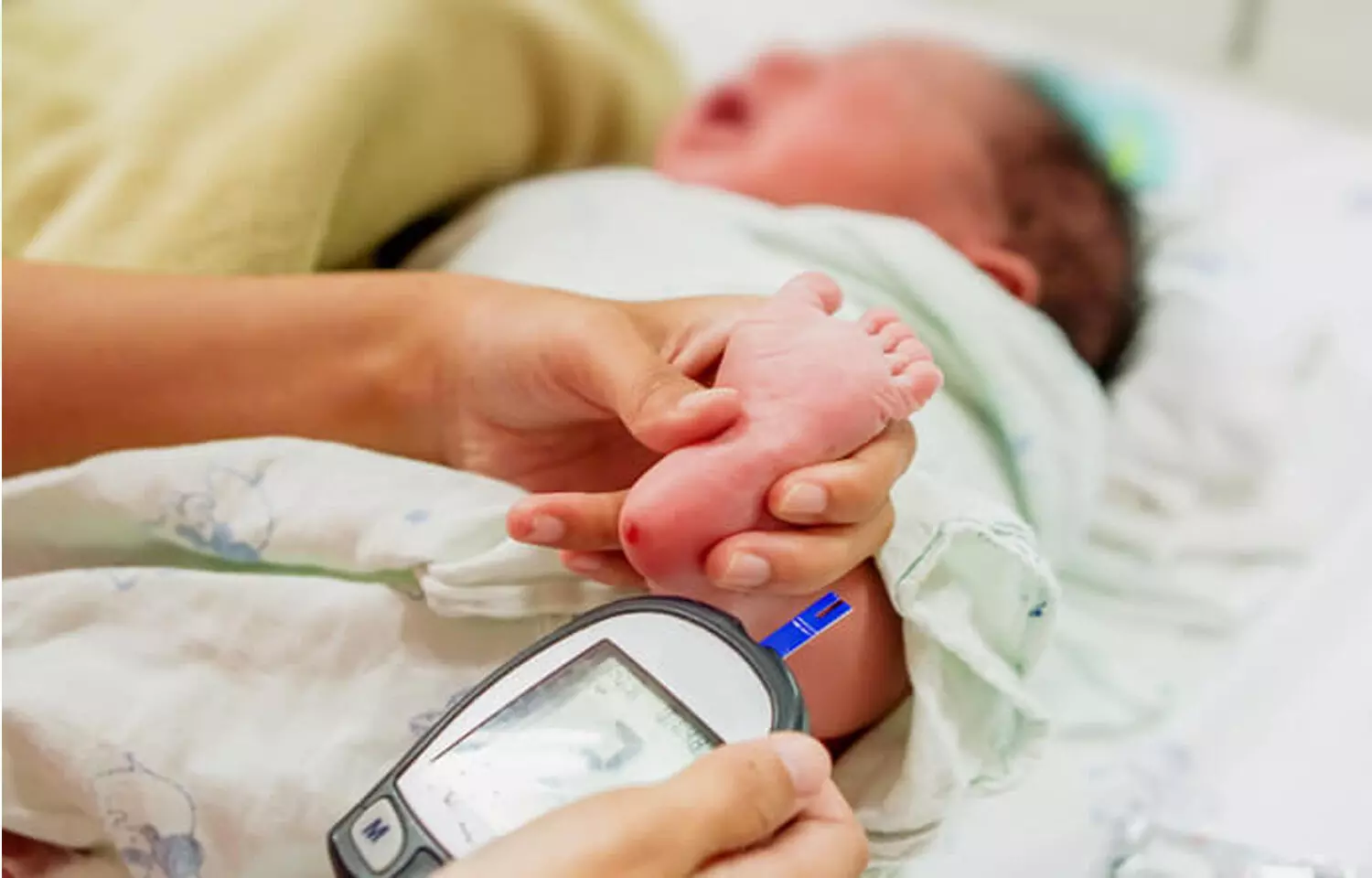 Oral dextrose gel may reduce risk of sudden fall of blood sugar in neonates: Study