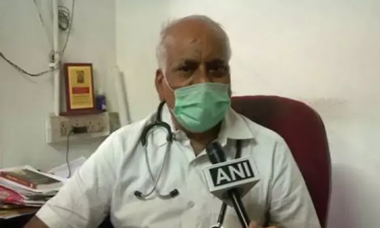 Karnataka: In spirit of serving people, doctor offers medical services for Rs 20