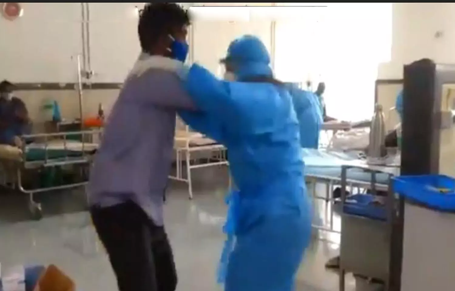 Dance video of Bengaluru doctor with patient who recovered from COVID goes viral