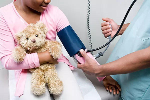 PEDIATRIC HYPERTENSION: challenges in diagnosis and treatment