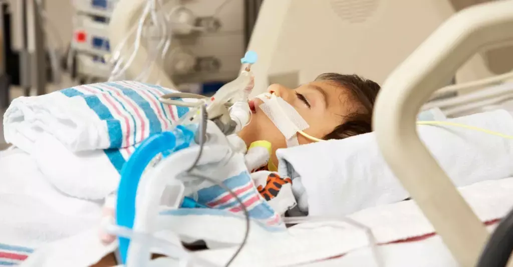 Serum procalcitonin- reliable biomarker to diagnose ventilator associated pneumonia in kids: Study