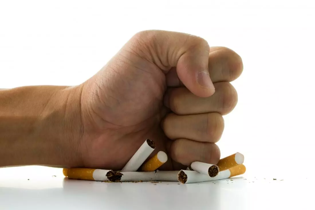 Dental care professionals have vital role in providing smoking-cessation services: Study
