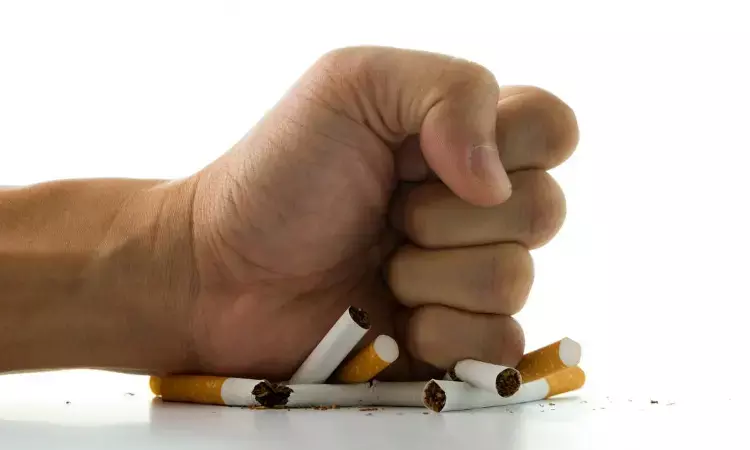 Dental care professionals have vital role in providing smoking-cessation services: Study