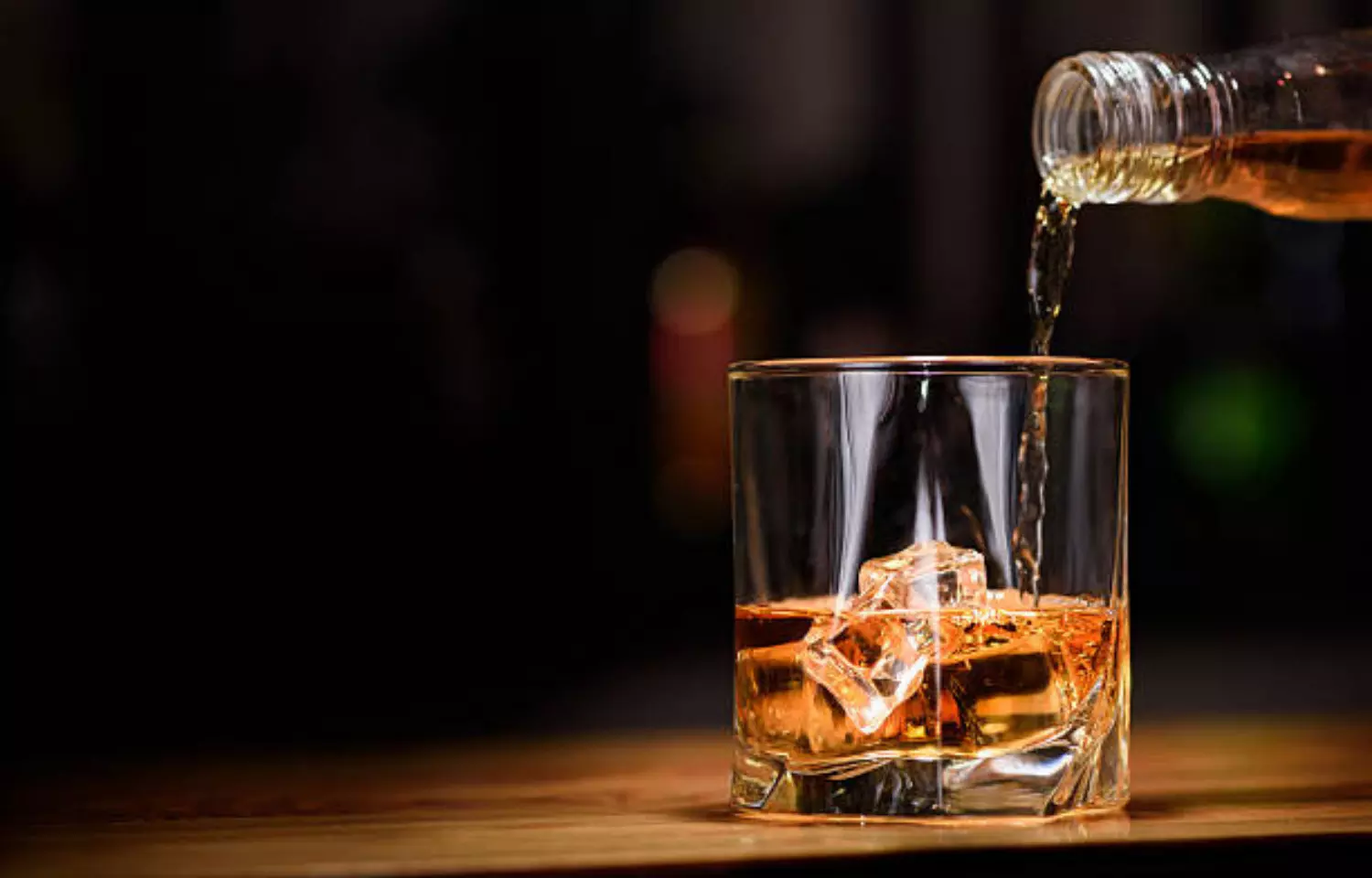 Only one to two drinks daily may lead to brain shrinkage and neuronal loss