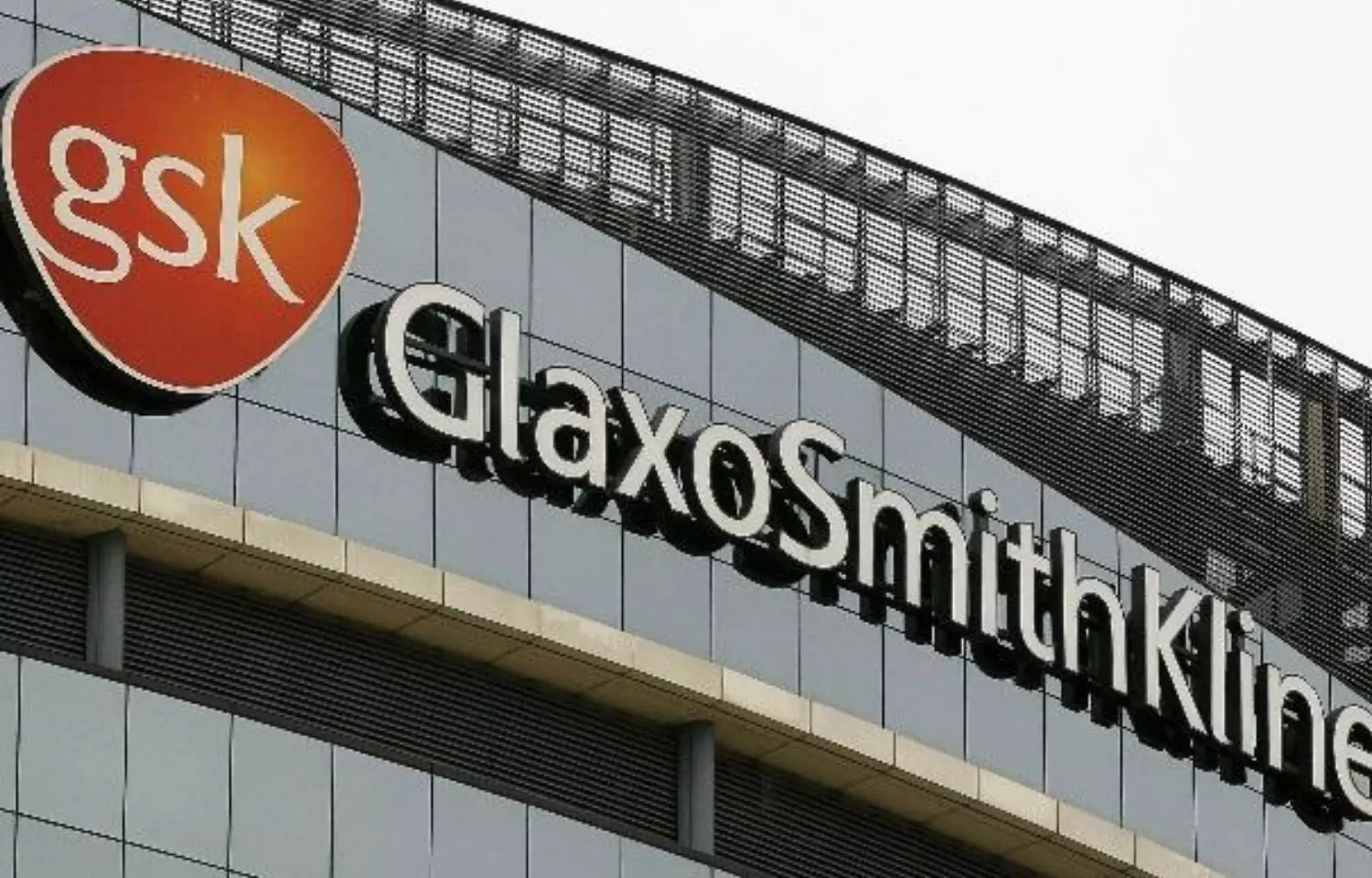 GlaxoSmithKline Pharma posts net loss at Rs 55 crore in Q4