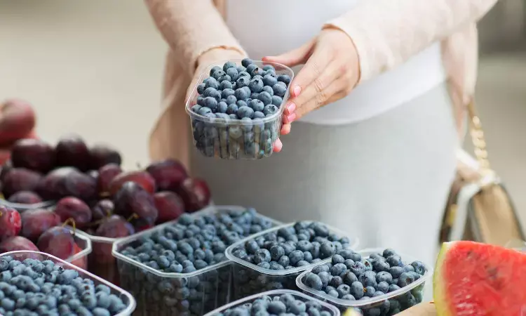 Regular blueberry consumption may reduce risk of dementia, study finds