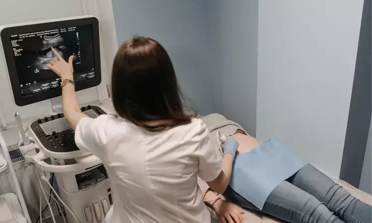Ultrasound-assisted laser technique vaporizes artery plaque