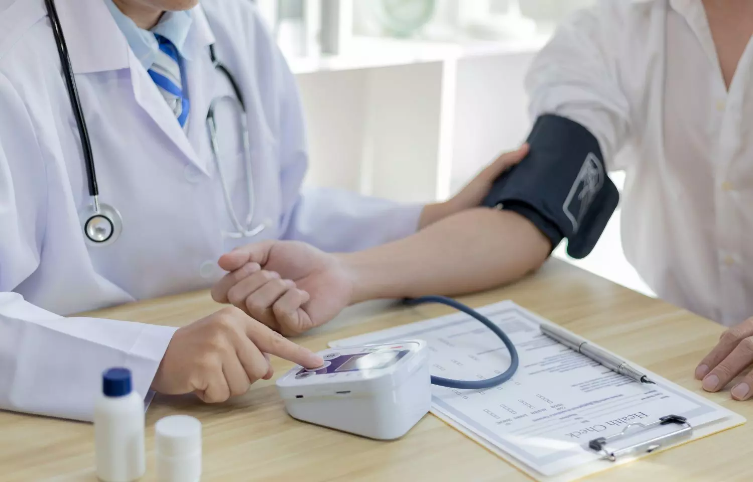 High blood pressure may double the risk of severe COVID, even after full vaccination