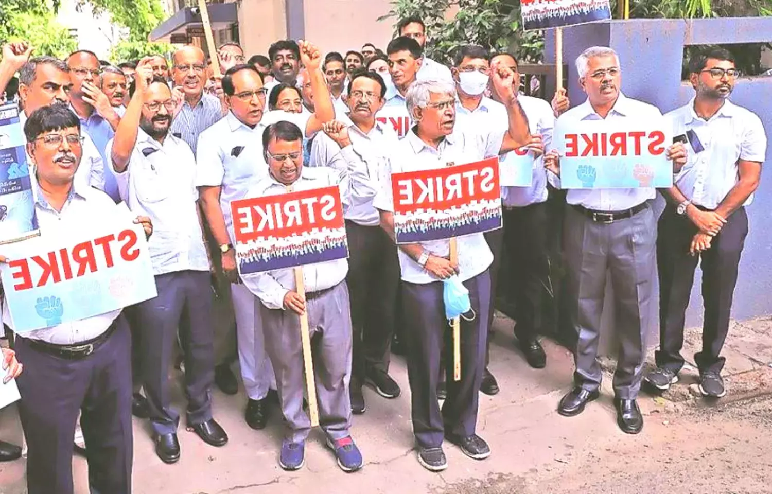 30000 Gujarat Doctors observe days strike over hospital fire safety order, ICUs on ground floor