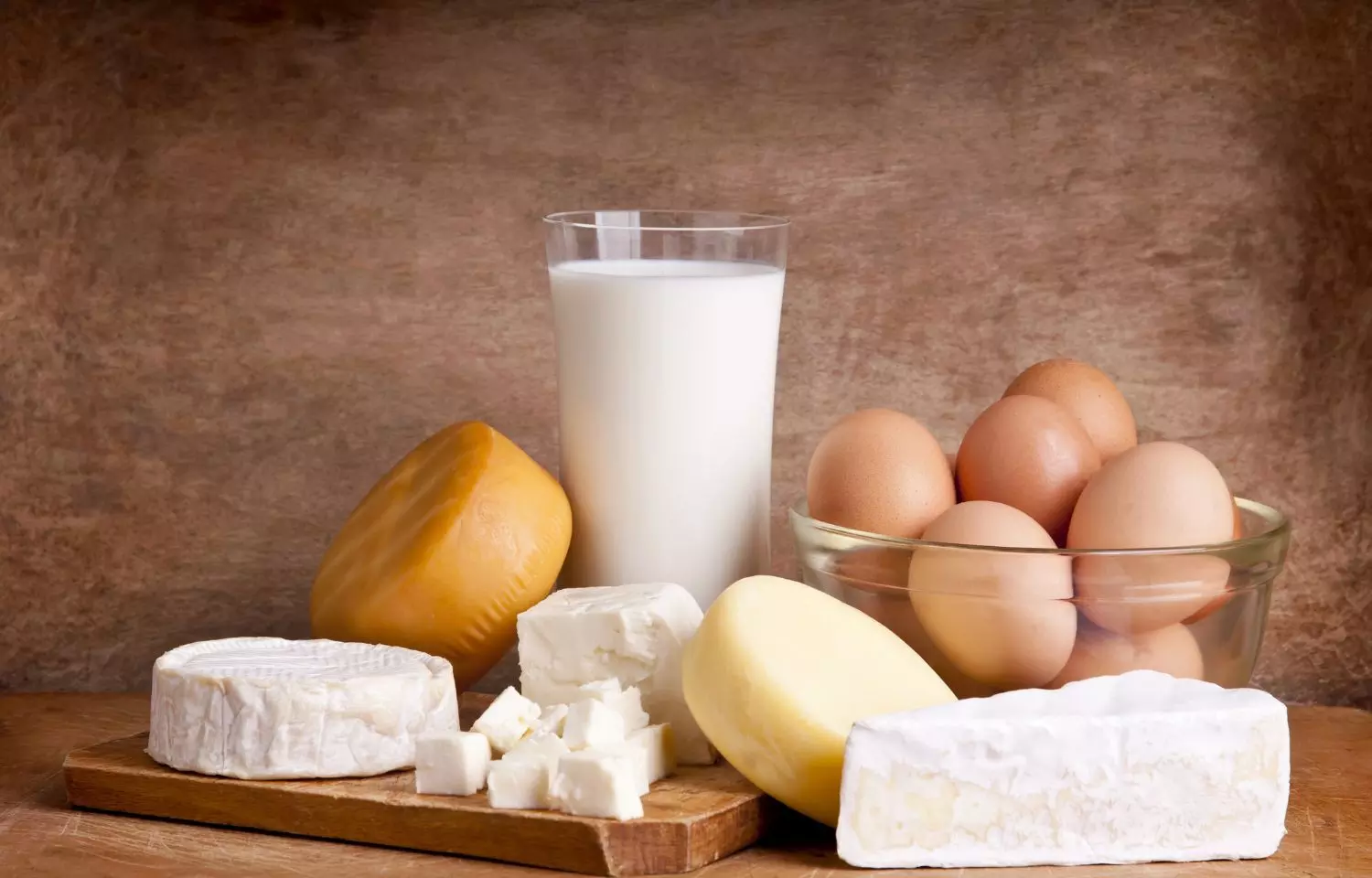 Increased use of dairy and milk diet linked to higher risk of stroke ...