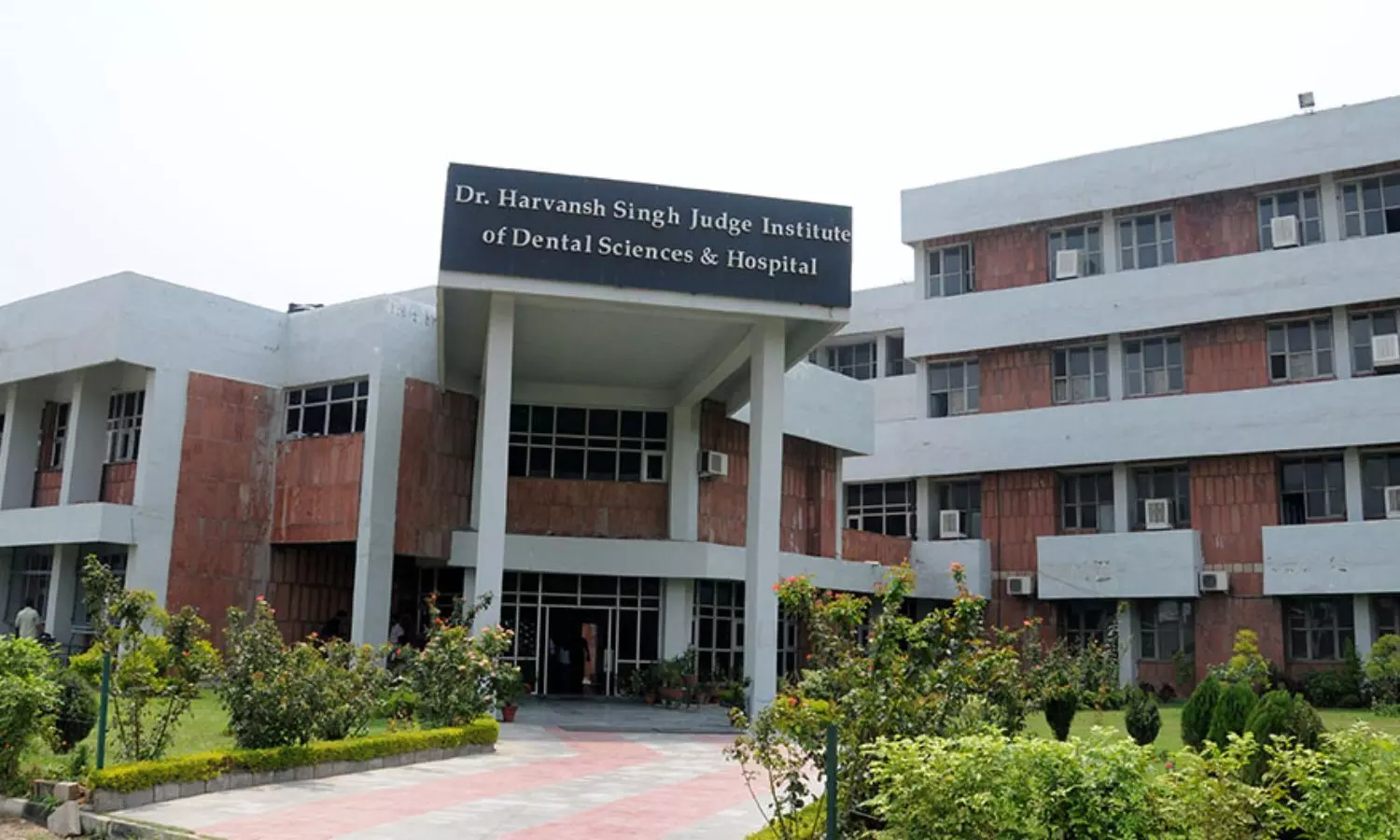 Chandigarh: 30-year-old patient dies in Dental Hospital after given local anaesthesia, probe on