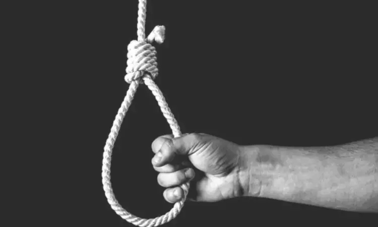 Reeling under Childrens education Debt, MP doctor couple commits suicide