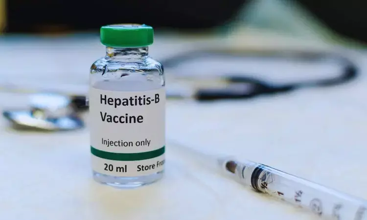 Three-dose regimen of hepatitis B vaccine fully protects patients with HIV, study