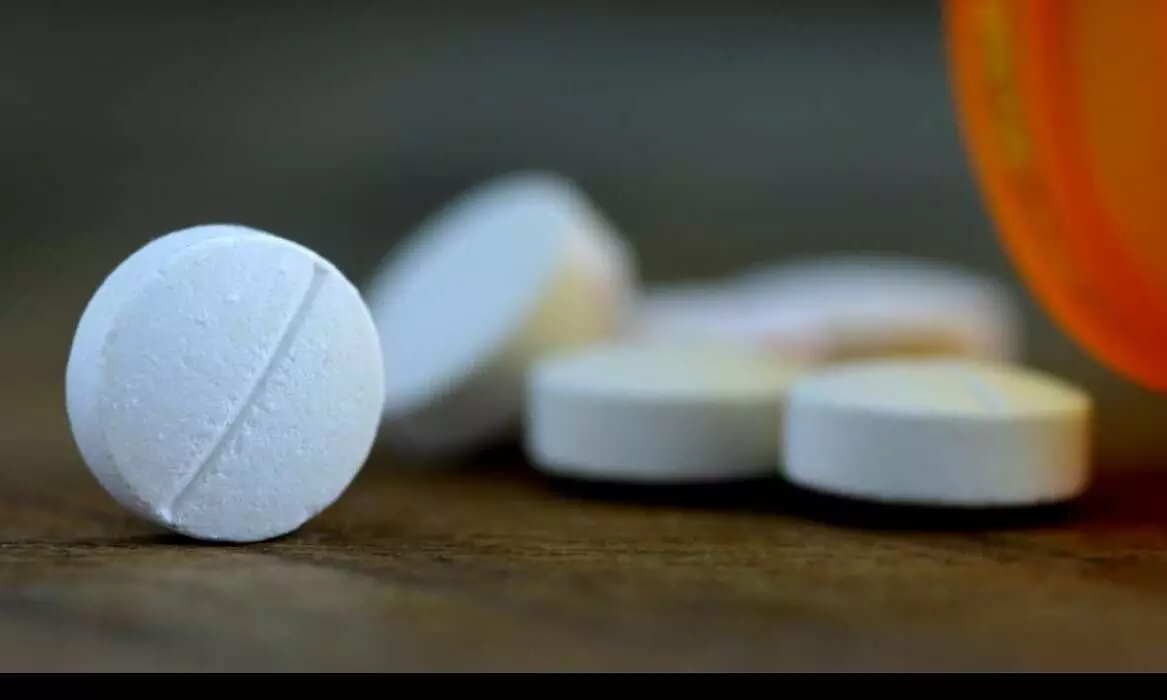 Regular aspirin use can cause stomach bleeding: Study