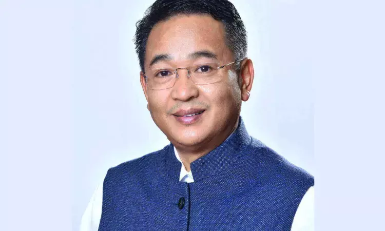 Sikkim: CM extends financial assistance to four MBBS students