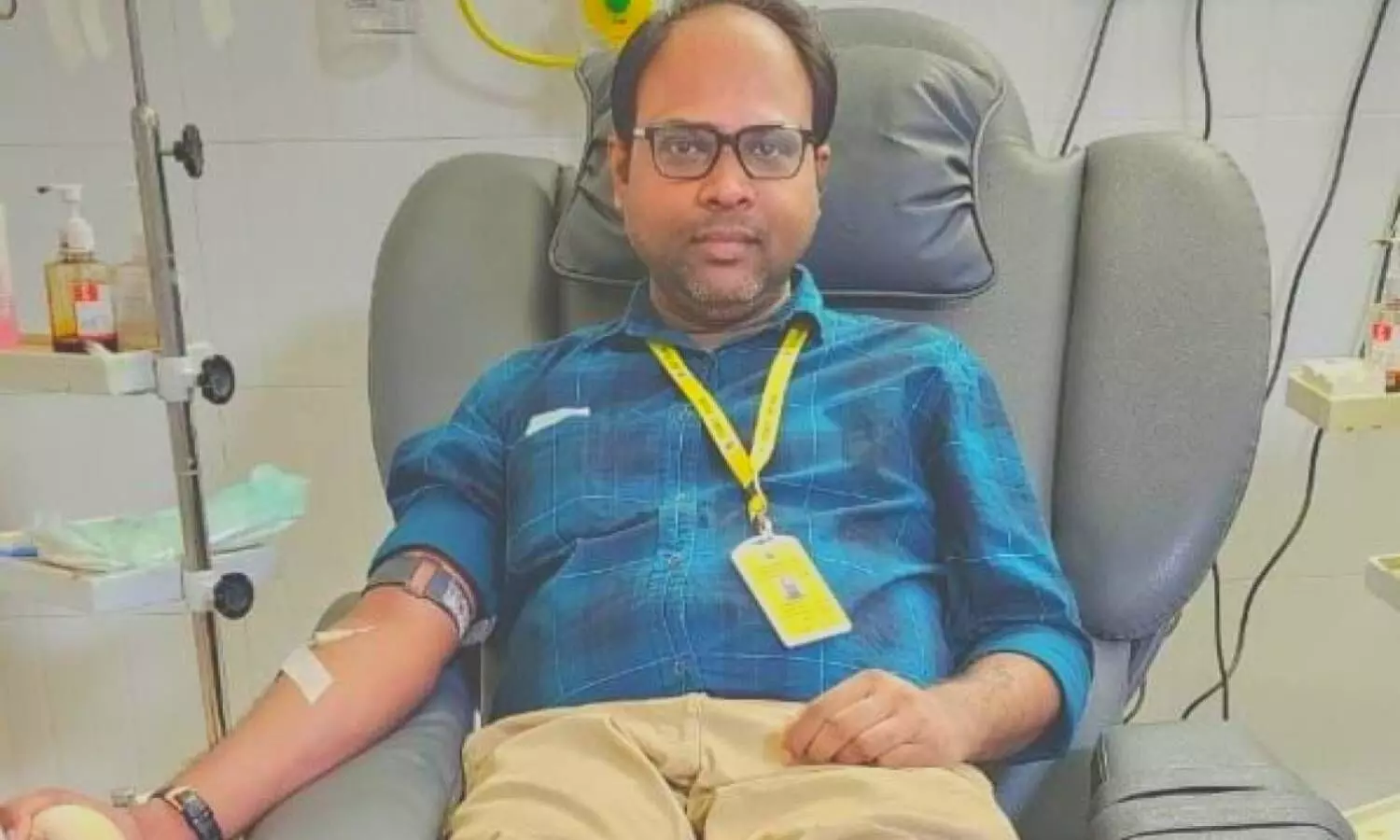 Donating his B negative blood at the right time, AIIMS Bhubaneswar doc helps save pregnant ladys life