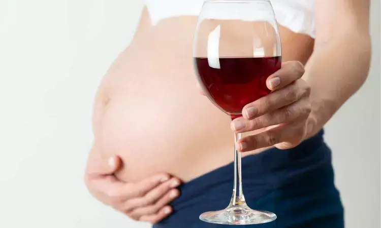 Even low Alcohol consumption during pregnancy modifies babys brain structure