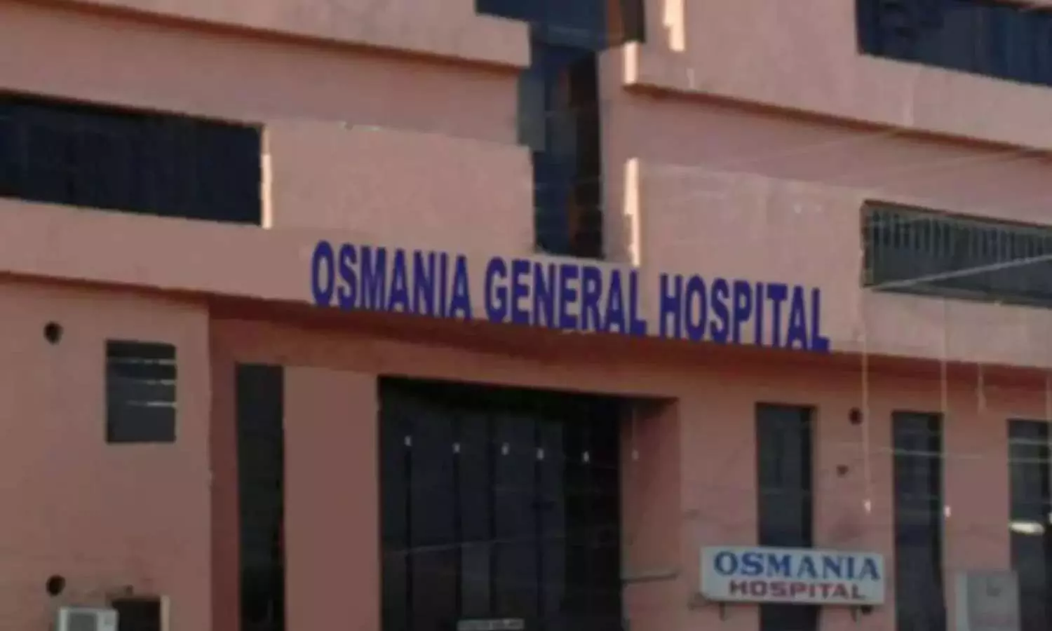 Telangana HC asks Govt to submit final plan for reconstruction of Osmania General Hospital