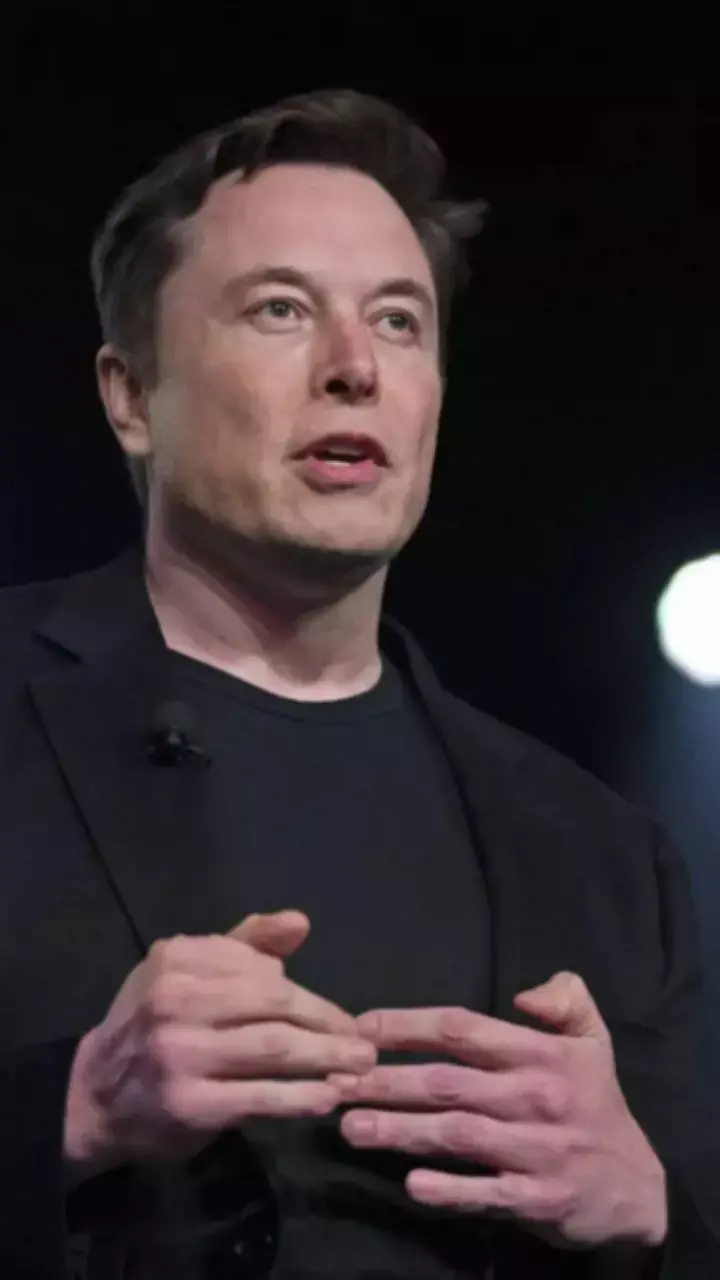 Elon Musks Neuralink implant that will convert brains into organic computers 6 months away from Human Trial