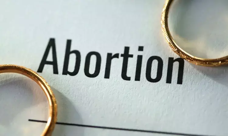 Both medication-based and procedural first-trimester abortions safe and effective