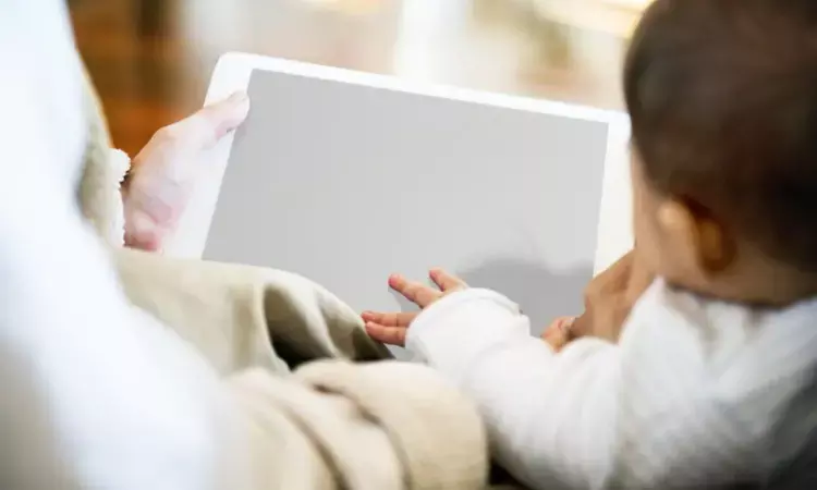 Screen time in infants leads to developmental delays in communication and problem-solving