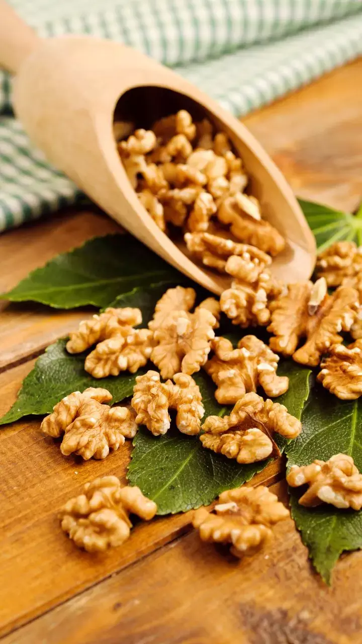Dietary Benefits Of Walnuts