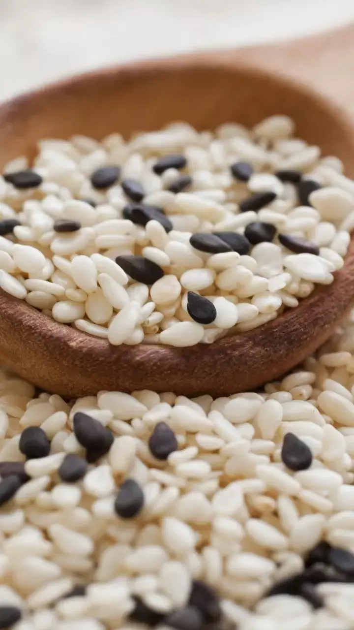 15 Health and Nutrition Benefits of Sesame Seeds