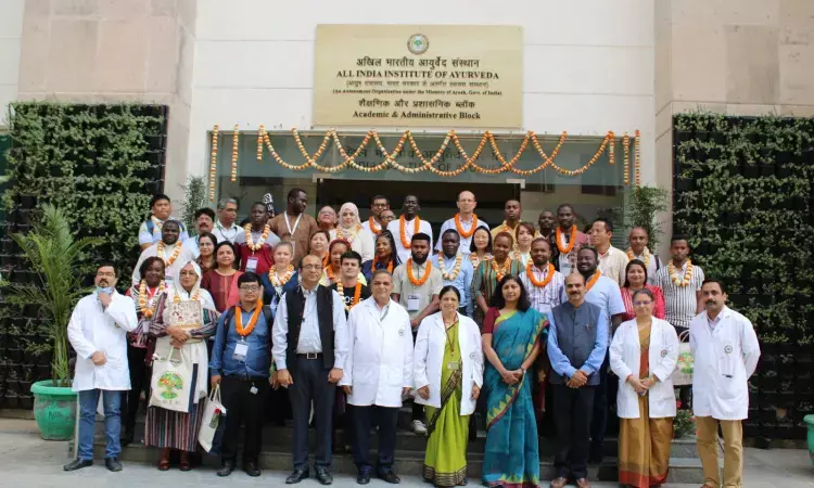 Delegates from 28 countries visit AIIA, attend lecture on traditional knowledge of holistic healthcare system
