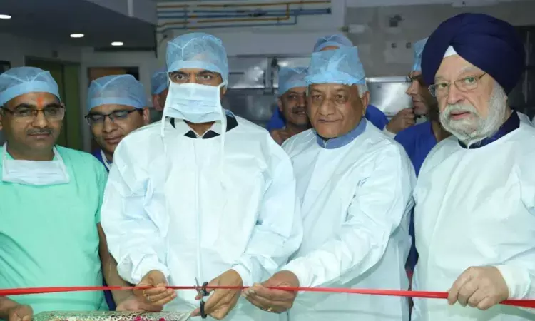 Union Health Minister inaugurates Robotic Surgery and Artificial Intelligence Department at Yashoda Hospital Ghaziabad