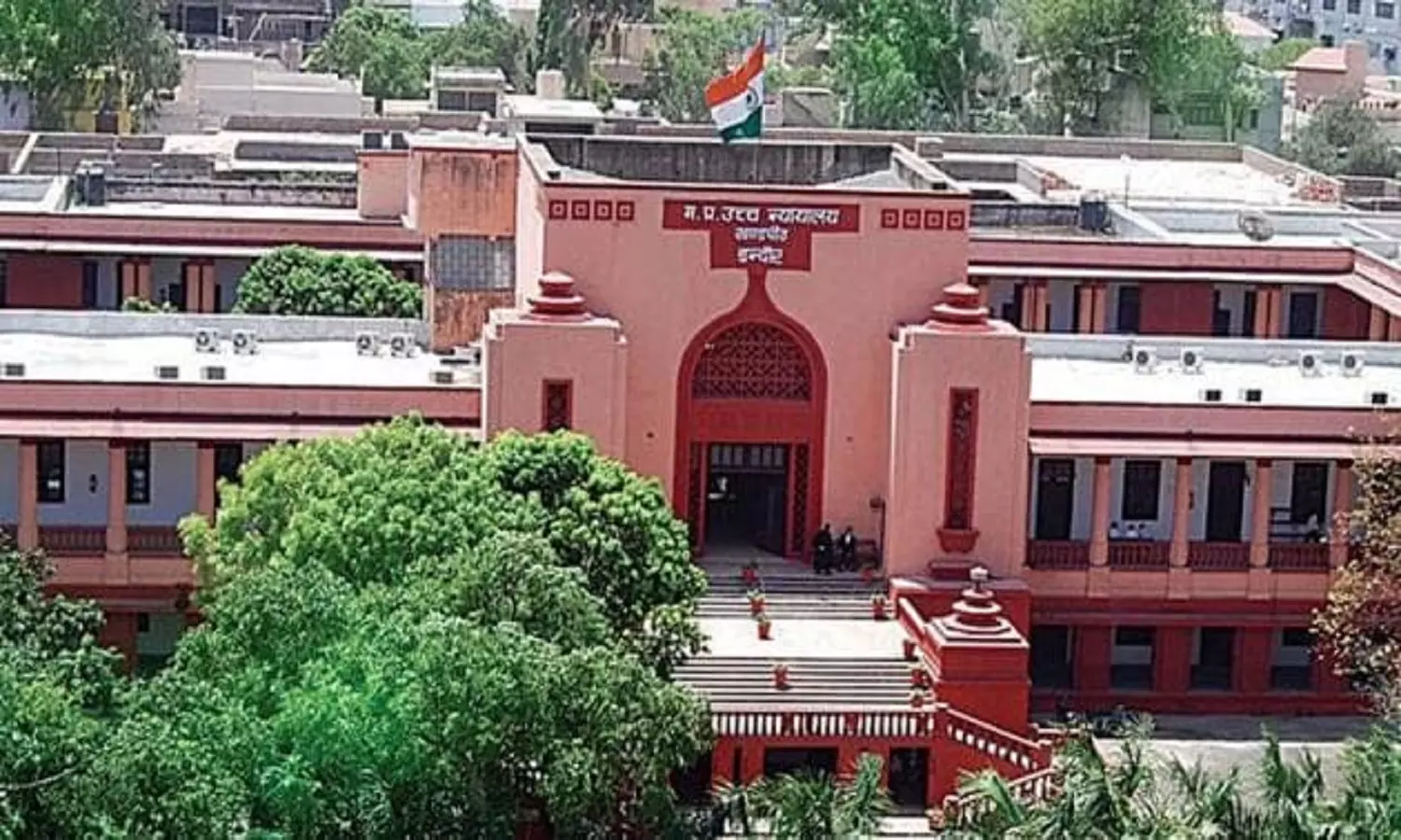 Full course fee, ineligible for next 3 years for PG Degree, 2 years for Diploma: HC seeks states response on double punishment for leaving PG seat