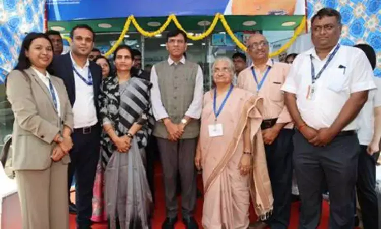 Dr Mansukh Mandaviya visits Jan Aushadhi Kendra in Goa along with delegates from G-20 countries, UNICEF