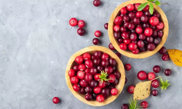 Cranberries prevent urinary tract infections in women: Myth or reality?