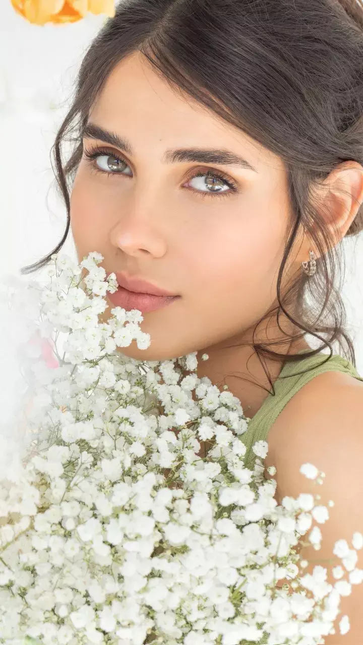 Top 7 Anti-Ageing Foods To Make You Look Younger