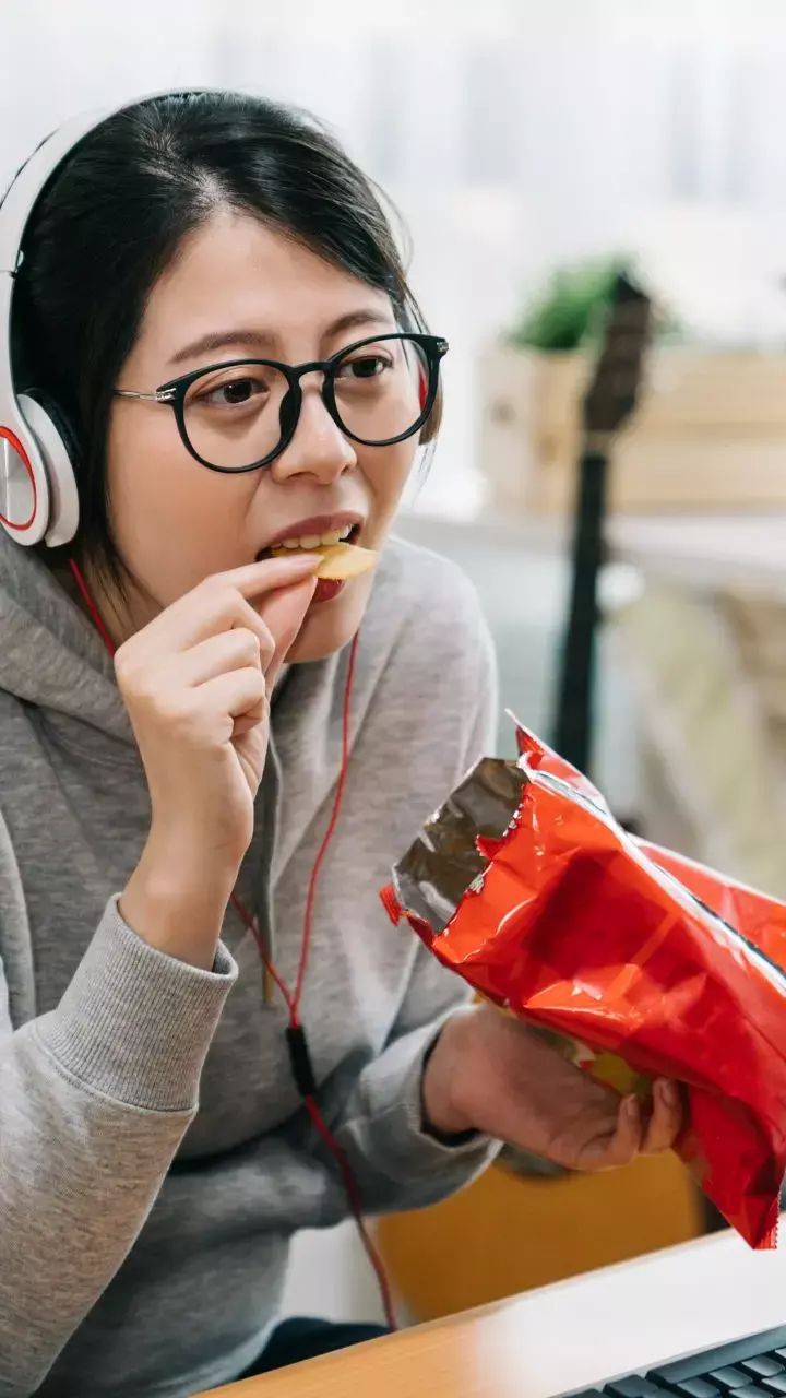 Know How Binge Eating Disorder Impacts Your Health