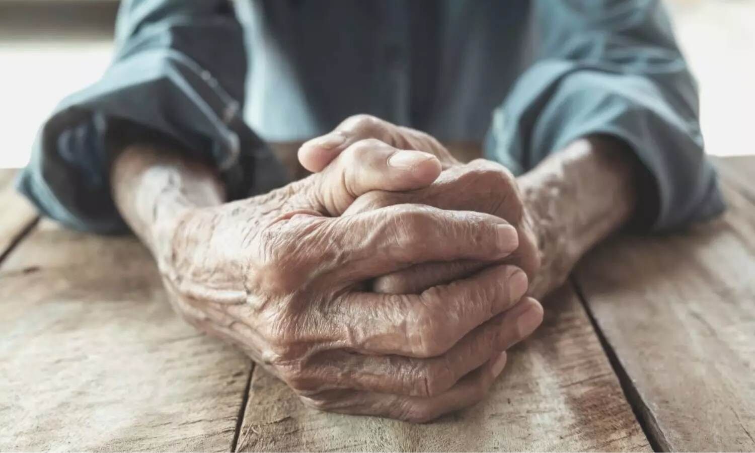 Elderly homoeopathic doctor living alone rescued by NGO in Karnal