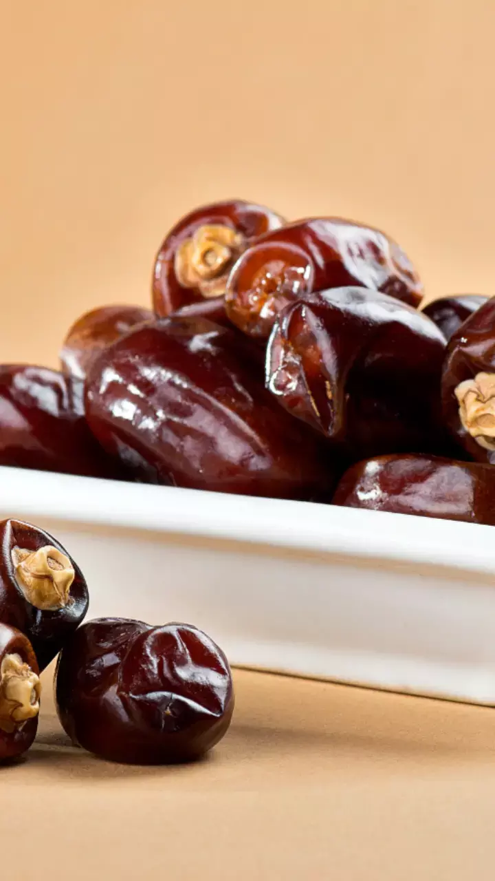 8 Amazing Health Benefits Of Dates
