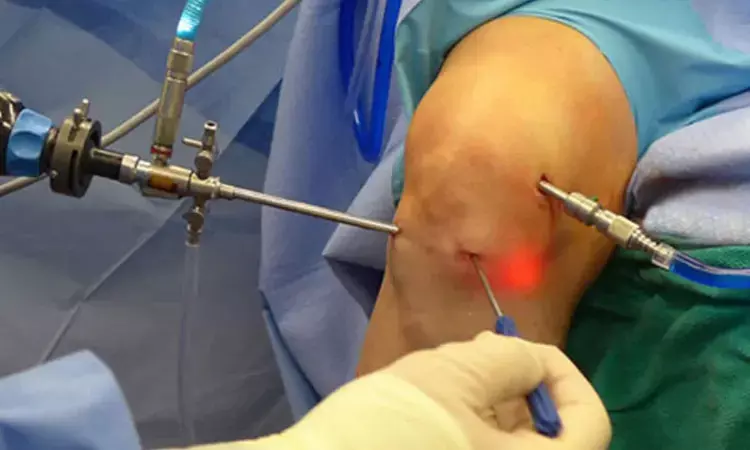 Which is better- Genicular nerve block or adductor canal block for managing pain after arthroscopic knee ligament reconstruction?