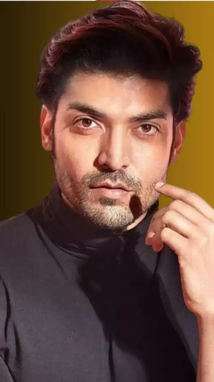 Actor Gurmeet Choudhary Performs Emergency CPR, Saves Life