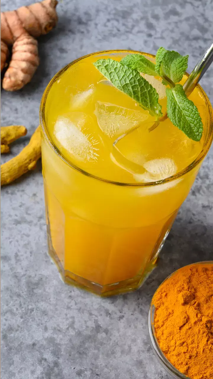 Ayurvedic Drinks To Maintain Healthy Lungs In The Face Of Air Pollution