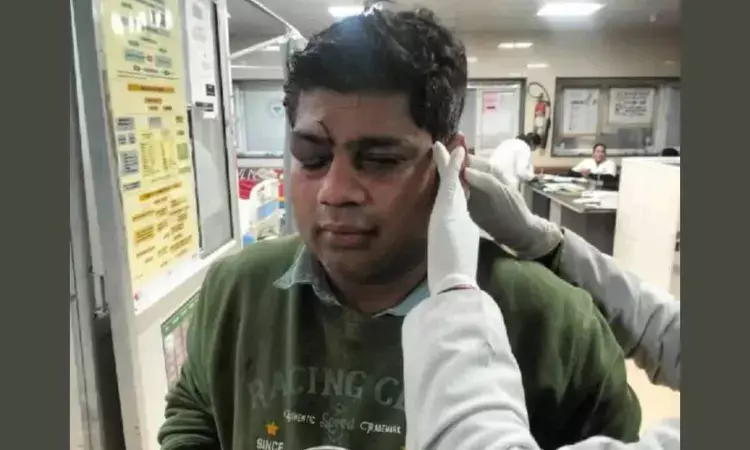 Violence: Doctor of Forensic Science department at GSVM Medical College gets brutally attacked by group of miscreants, three arrested