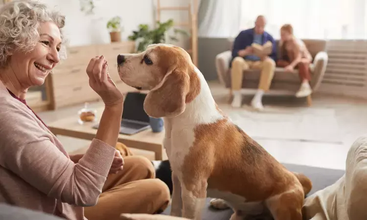 Owning pets helps to cope with loneliness and cognitive decline